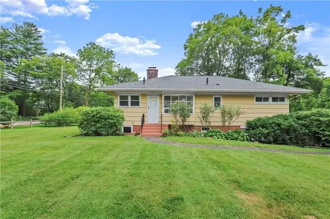 2 Otsego Road Pleasantville NY 10570