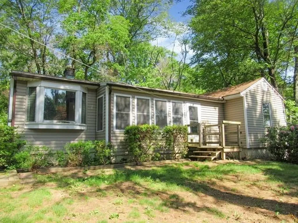7 Carol Drive Poughkeepsie NY 12603