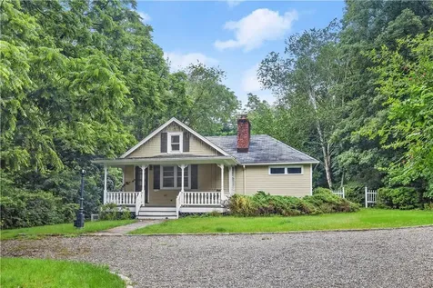 2 Banks Farm Road Bedford NY 10506