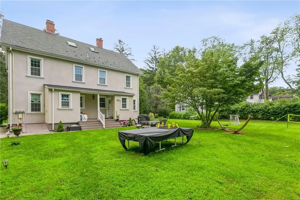52 Orchard Ridge Road Chappaqua NY 10514
