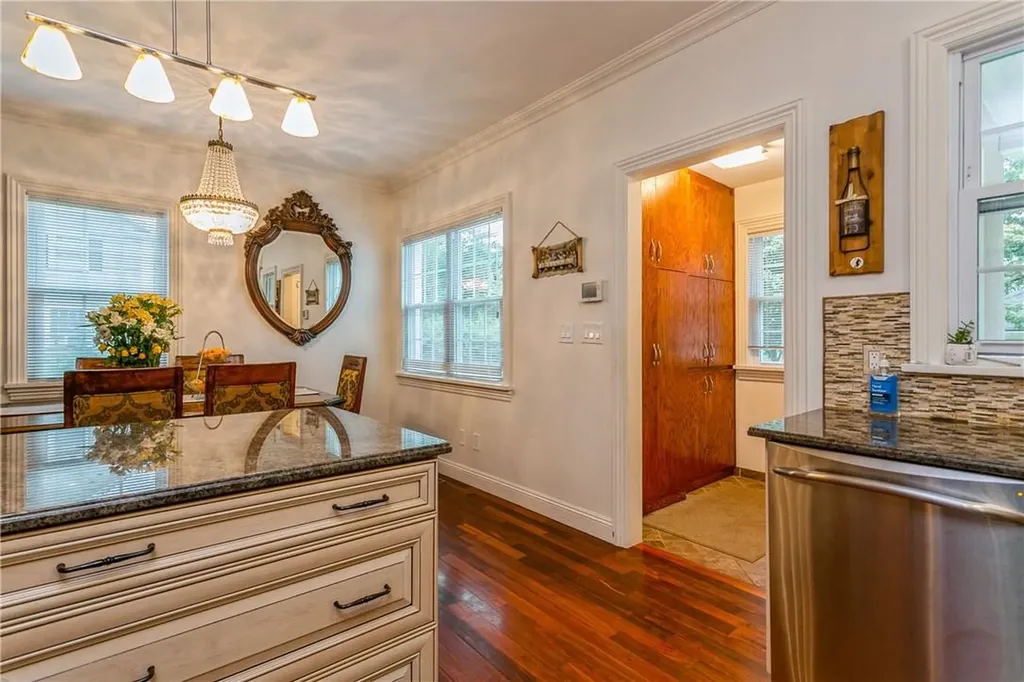 52 Orchard Ridge Road Chappaqua NY 10514