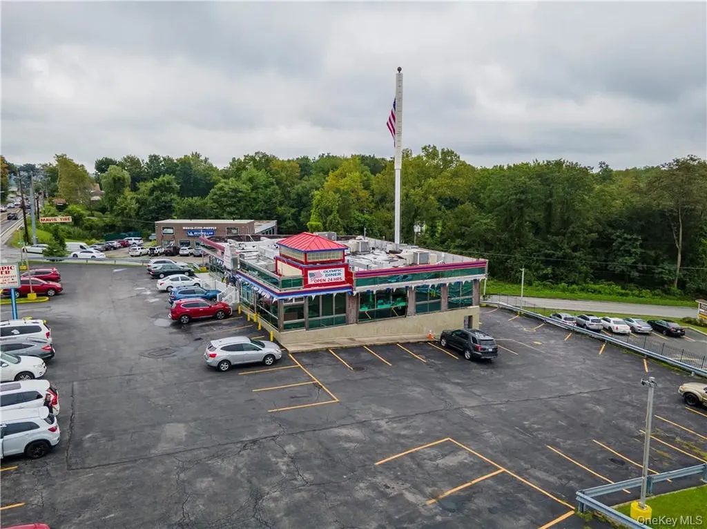 195 Route 6 Mahopac NY 10541