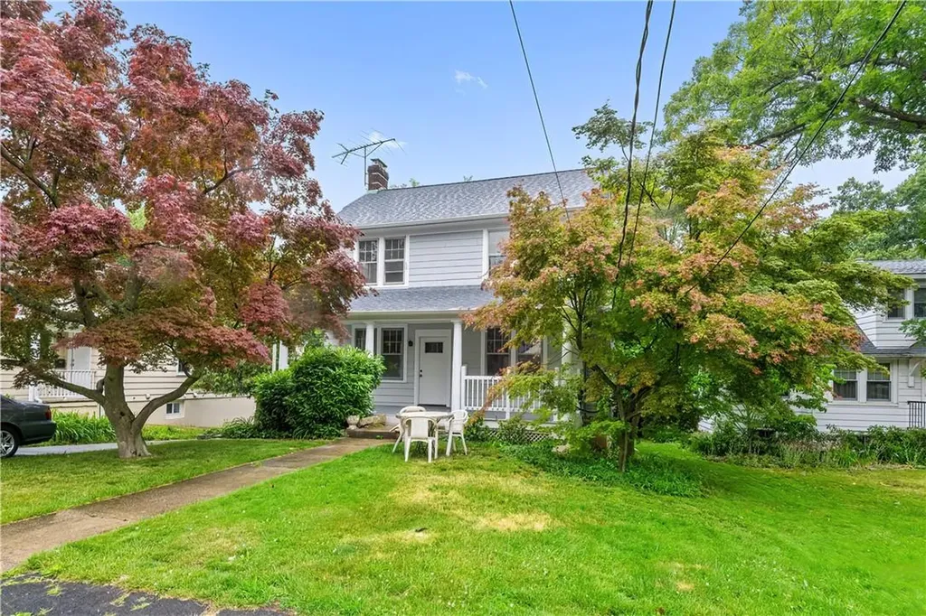 16 Central Avenue N Nyack NY 10960