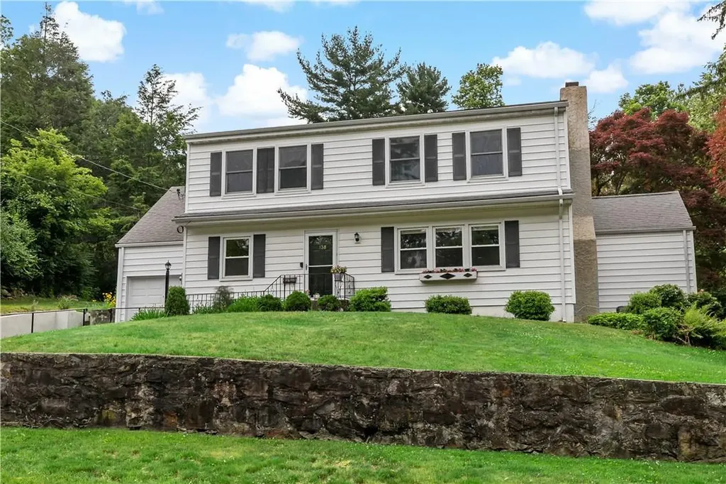 138 Rosehill Avenue Tarrytown NY 10591