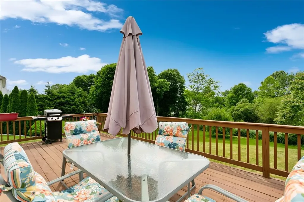 16 Chambers Drive Baldwin Place NY 10505
