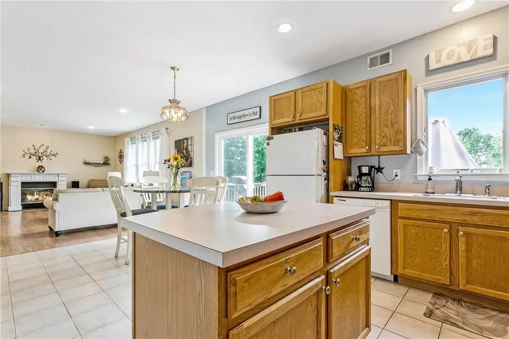 16 Chambers Drive Baldwin Place NY 10505