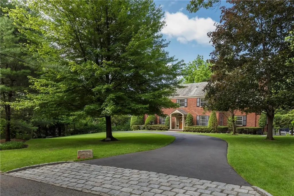 2 Pine Terrace Bronxville NY 10708