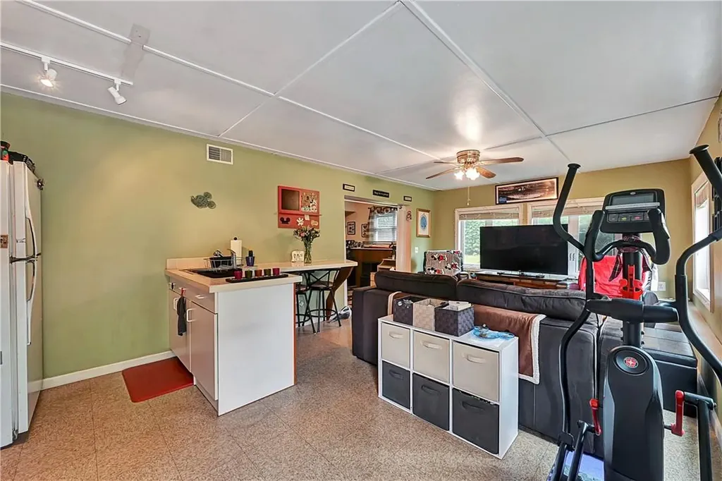 9 Van Terrace Sparkill NY 10976