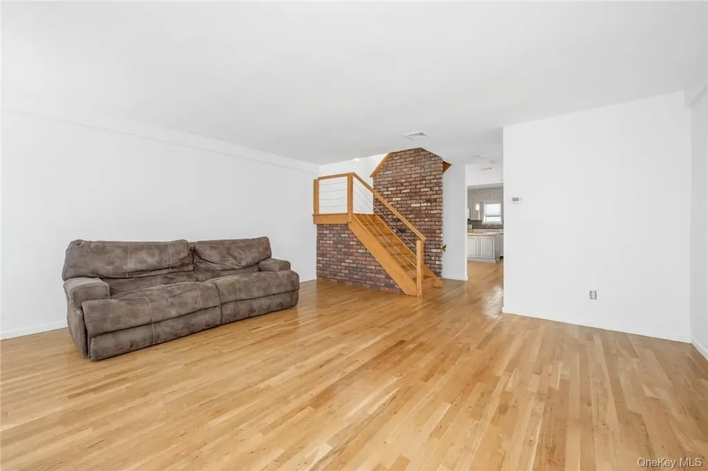 178D Edgewater Park Bronx NY 10465