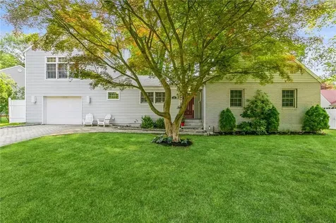 95 Highridge Road New Rochelle NY 10804