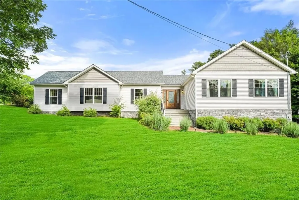 79 Susan Drive Newburgh NY 12550