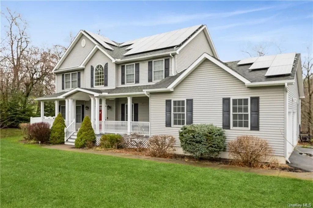 5 Corinne Court Monroe NY 10950
