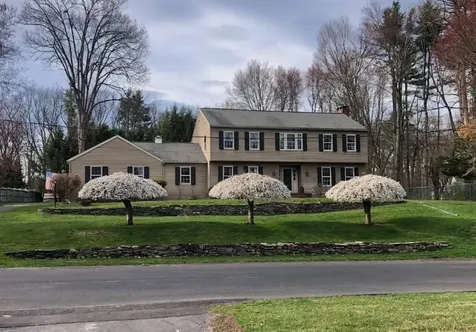 5 Lynette Boulevard Kingston NY 12401