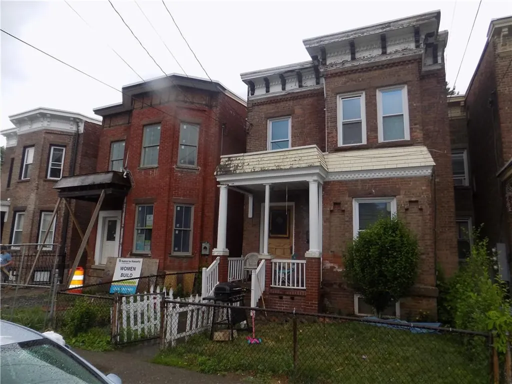 62 Overlook Place Newburgh NY 12550