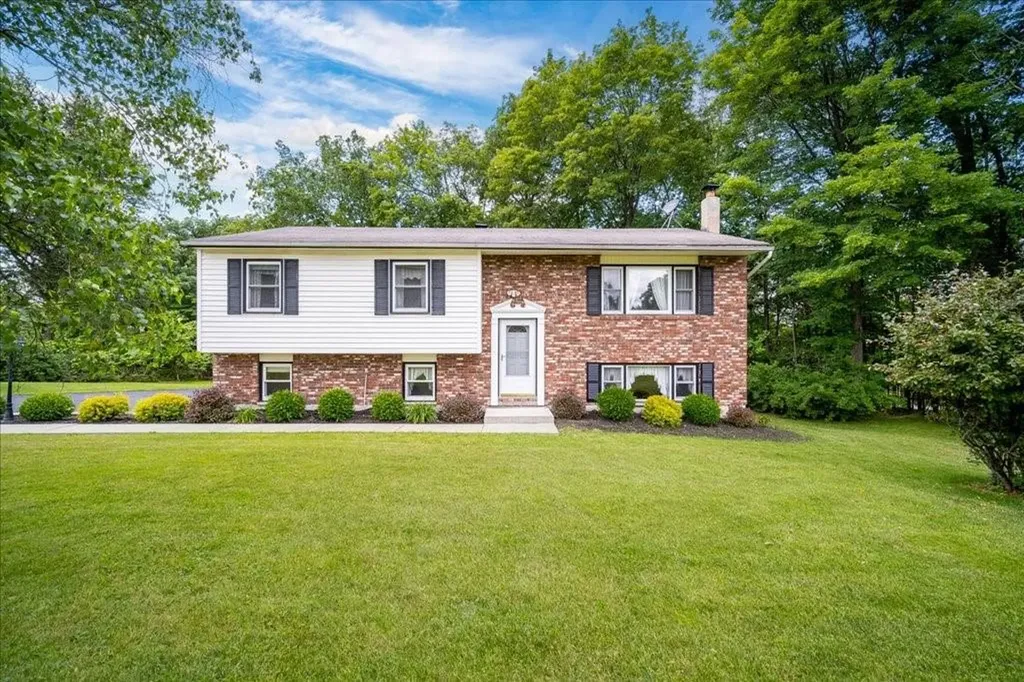 815 Ridgebury Road Slate Hill NY 10973