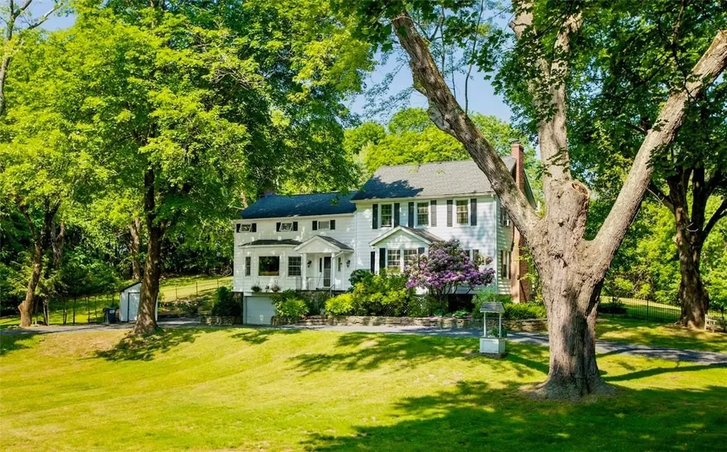 1182 State Route 208 Wallkill NY 12589