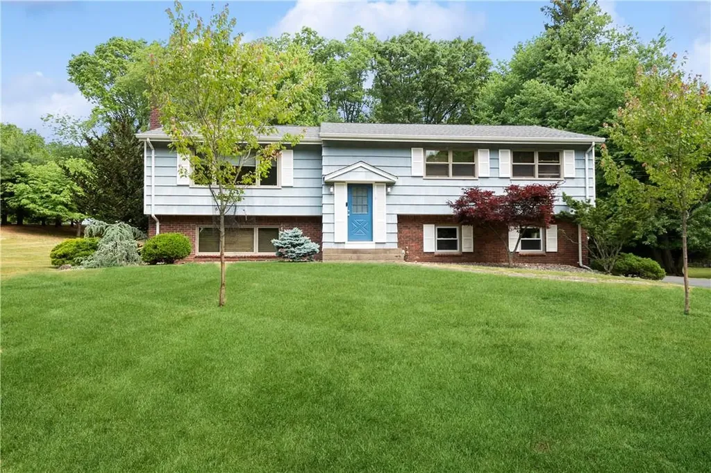 6 Eton Place Airmont NY 10952