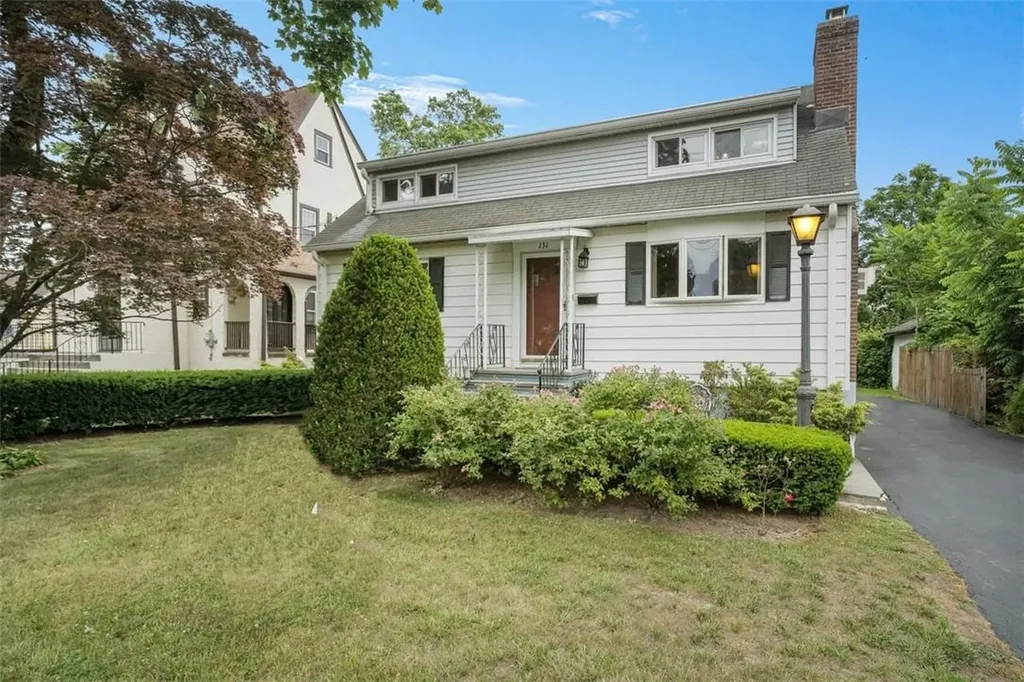 131 Holland Avenue White Plains NY 10603