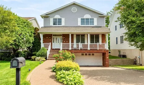 4 Apple Court Eastchester NY 10709
