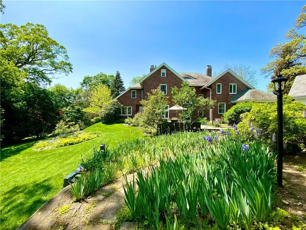 7 Ridge Road Bronxville NY 10708