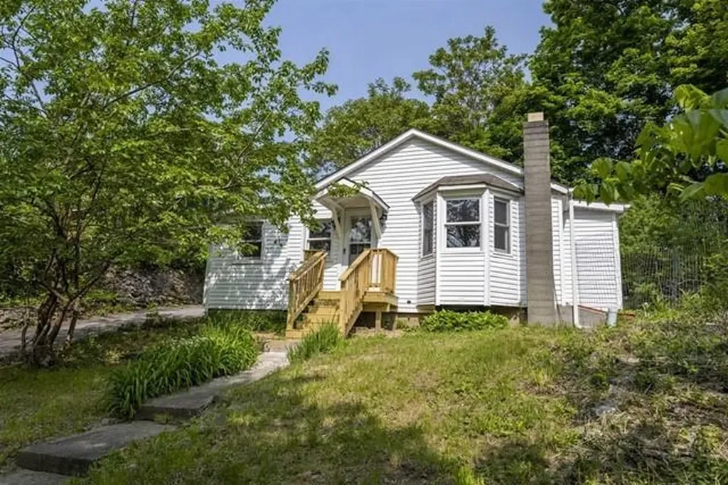 326 Washington Avenue Beacon NY 12508