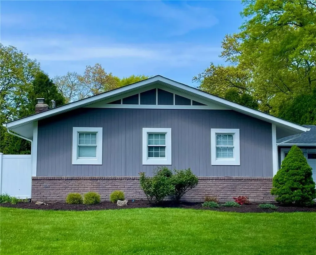 23 Cedarwood Lane Commack NY 11725