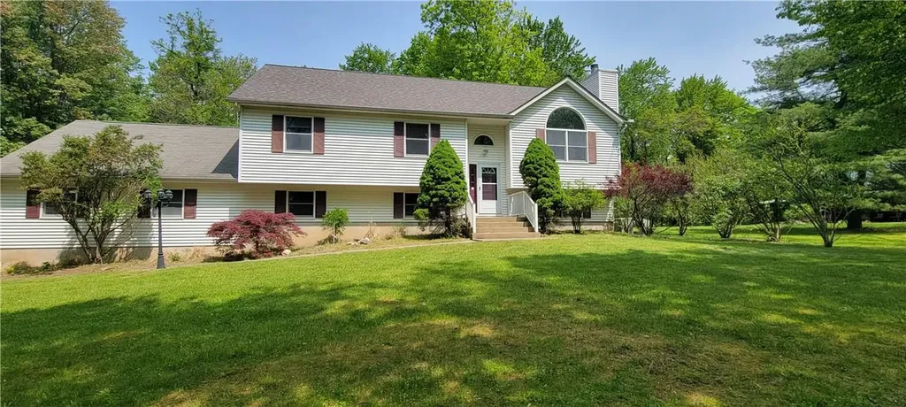 114 Shawangunk Road Middletown NY 10941