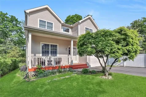 124 Edgewood Avenue Thornwood NY 10594