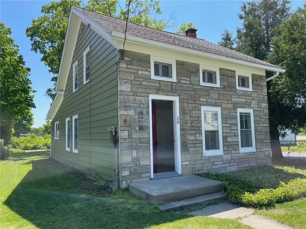 20 Harvey Street Hyde Park NY 12538