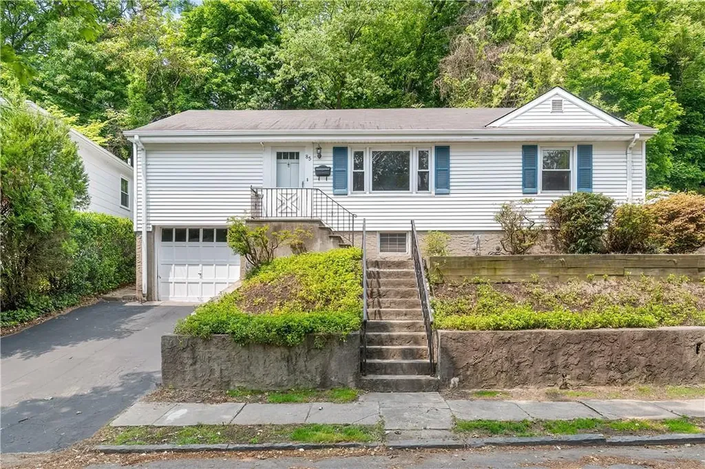 85 Linn Avenue Yonkers NY 10705