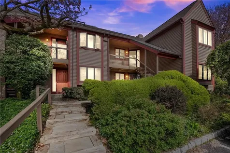 302 Eagle Bay Drive Ossining NY 10562