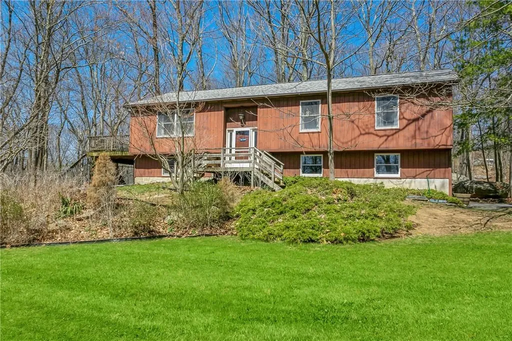 49 Mcmanus Road S Patterson NY 12563