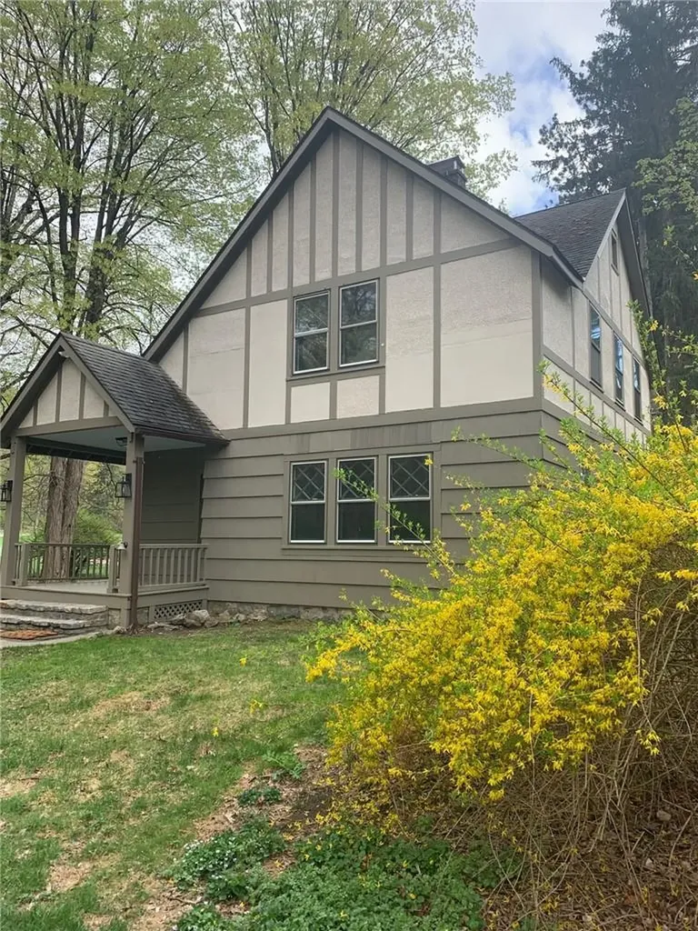 8 Inverugie Lane Cold Spring NY 10516