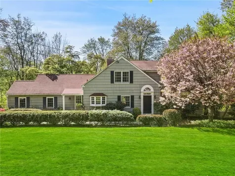 22 Devoe Road Chappaqua NY 10514