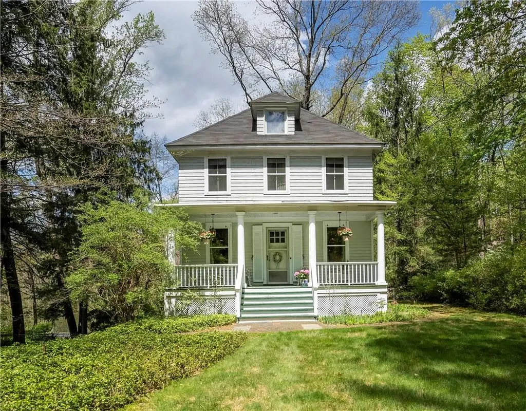 119 Douglas Road Chappaqua NY 10514