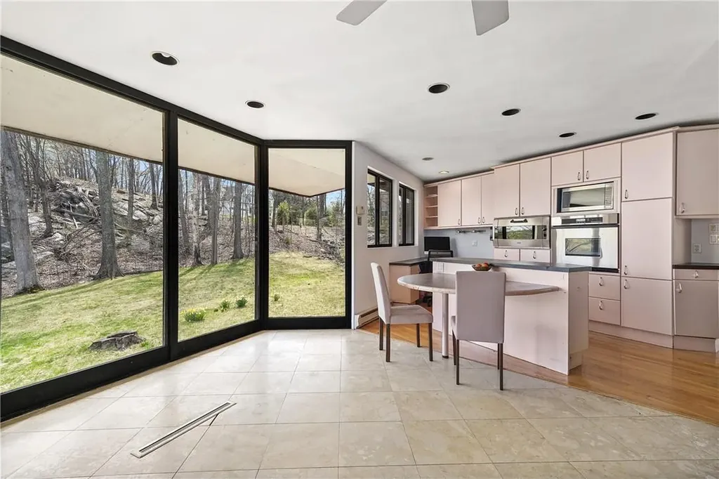 7 Hunter Drive Armonk NY 10504