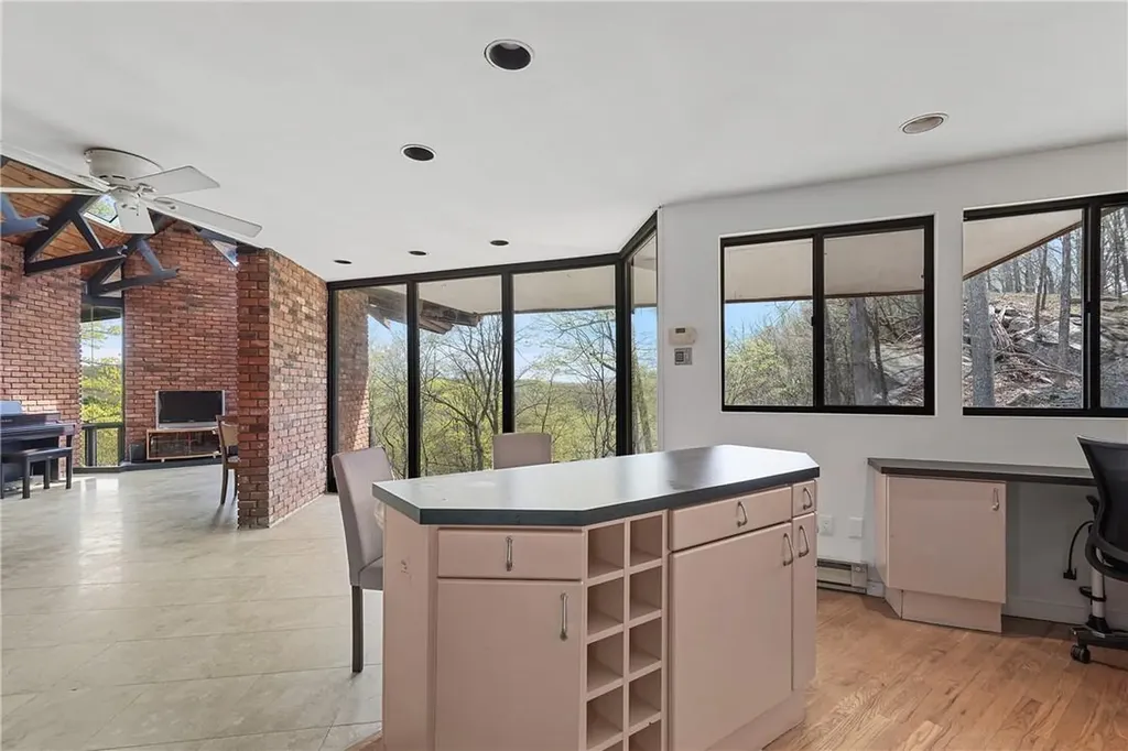 7 Hunter Drive Armonk NY 10504