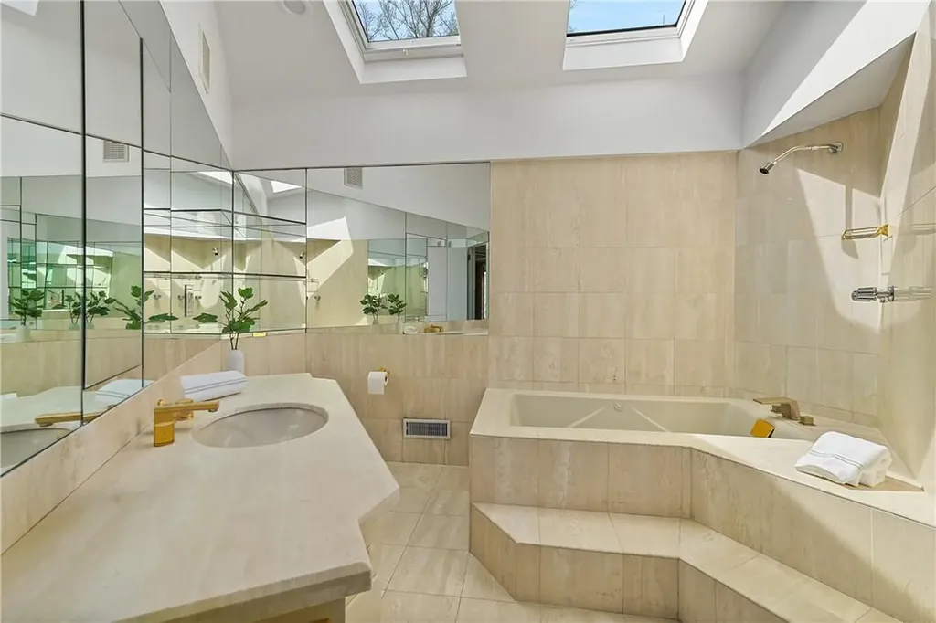 7 Hunter Drive Armonk NY 10504