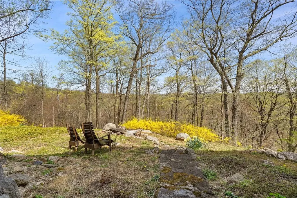 7 Hunter Drive Armonk NY 10504