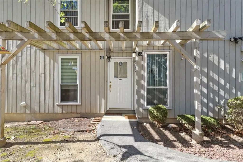 65 Villa Drive Peekskill NY 10566