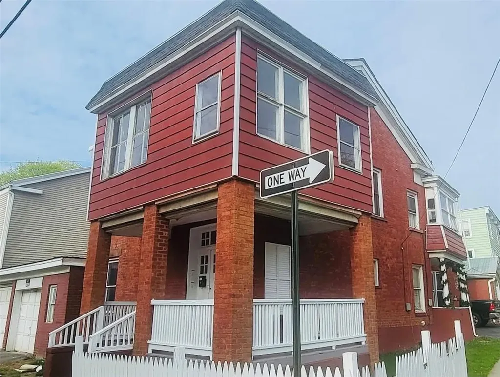48 Conklin Street Poughkeepsie NY 12601