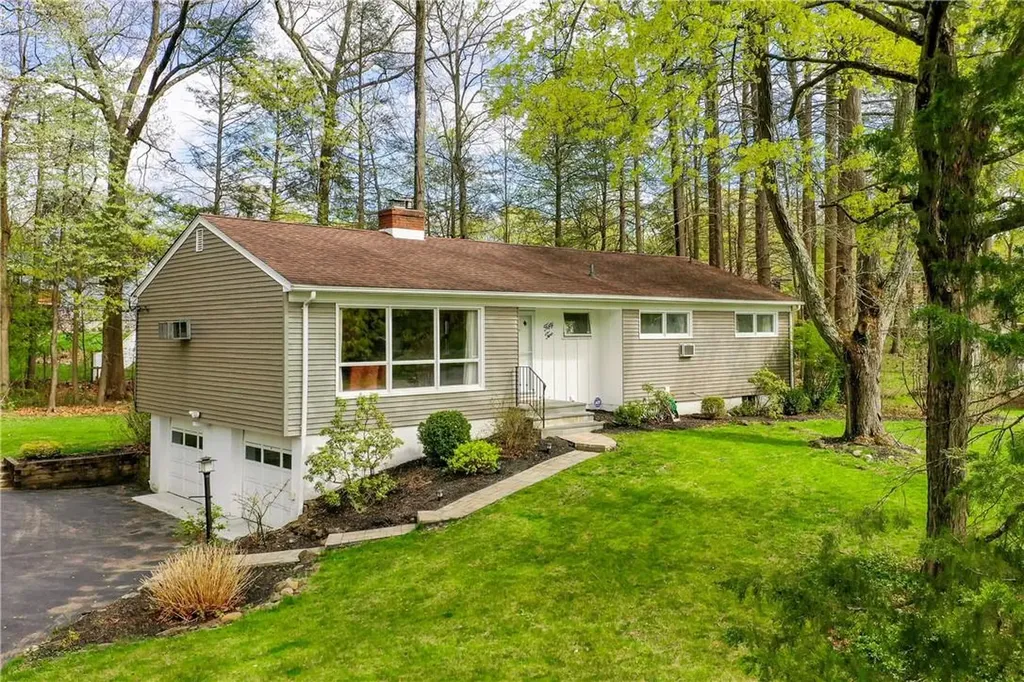 52 Timberline Drive Poughkeepsie NY 12603