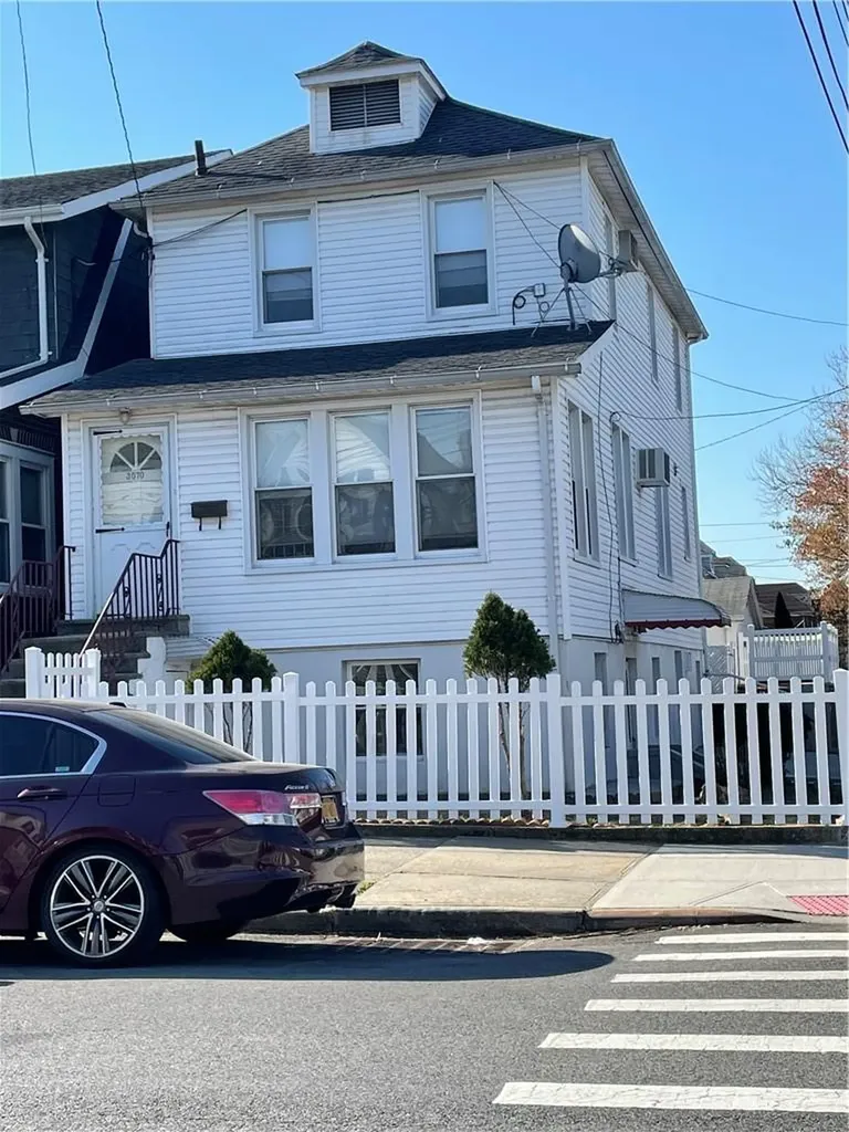 3070 Coddington Avenue Bronx NY 10461