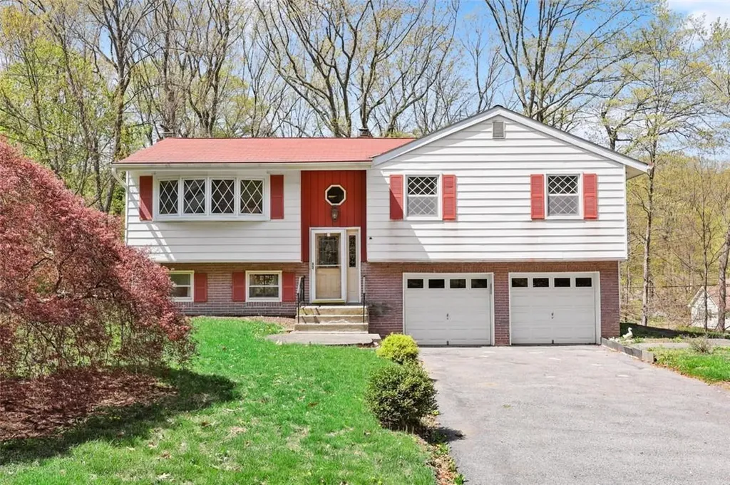 1 Minerva Lane Mahopac NY 10541