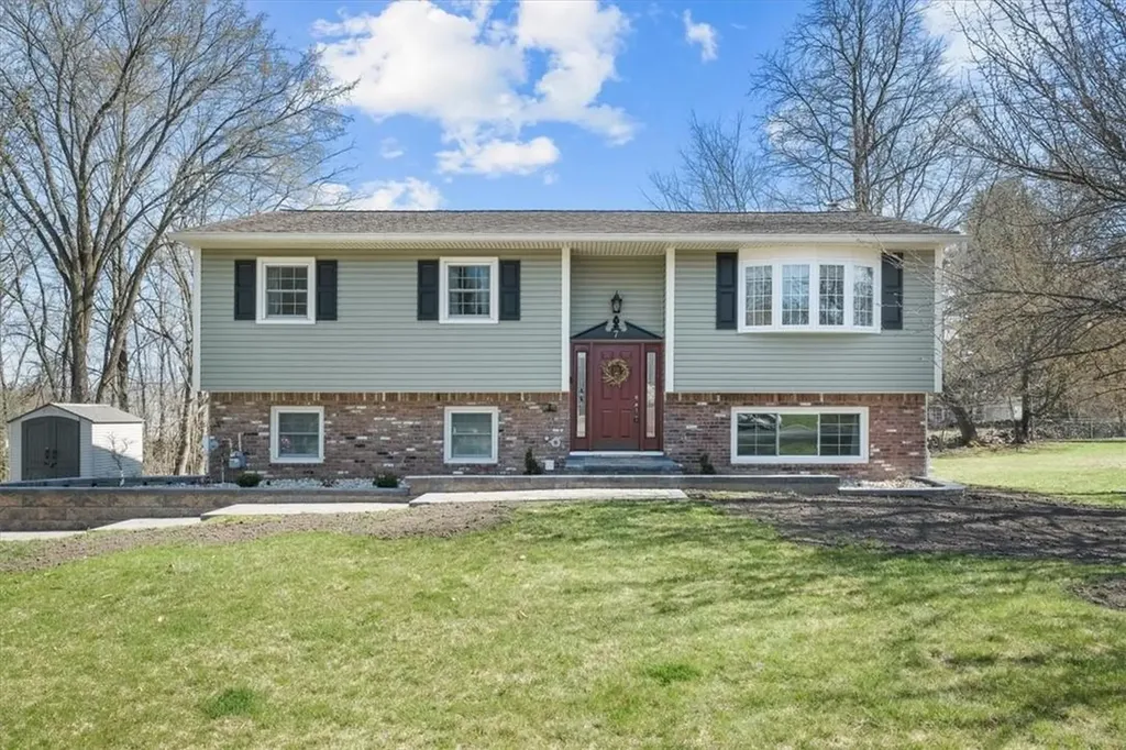 7 Brae Mar Road Middletown NY 10941