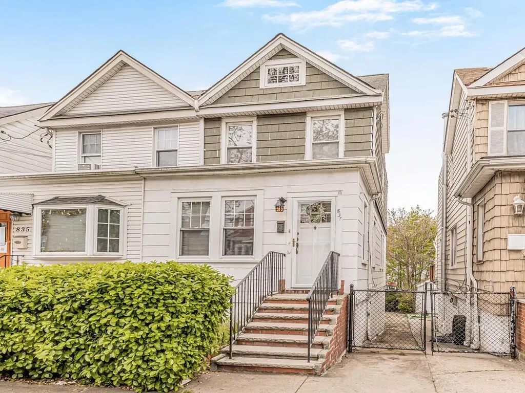 837 Vincent Avenue Bronx NY 10465