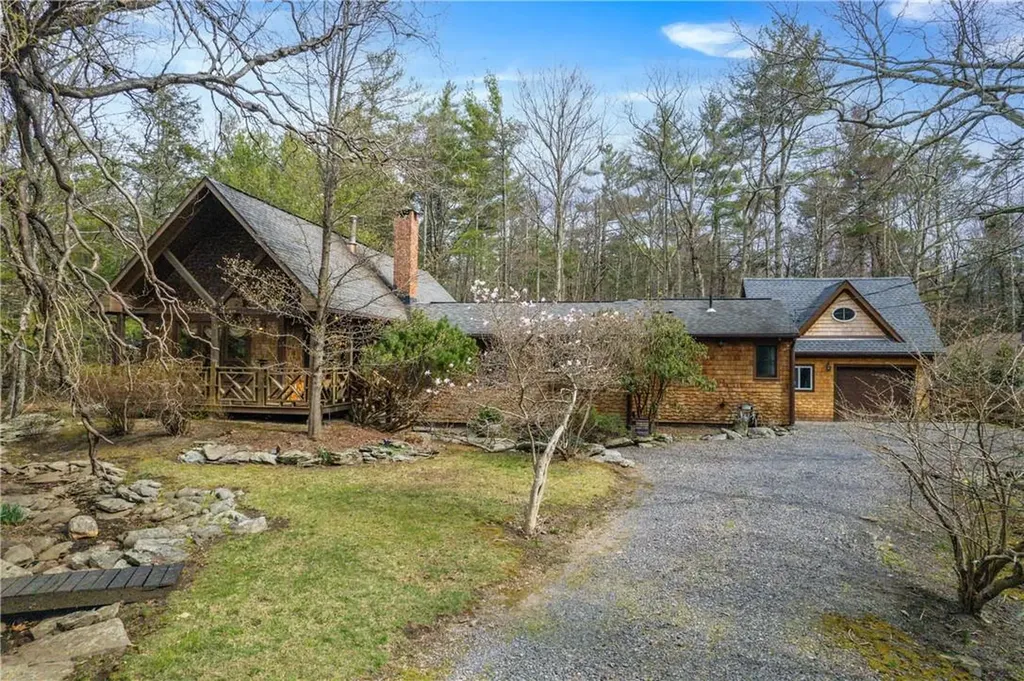 2352 County Road 3 Olivebridge NY 12461