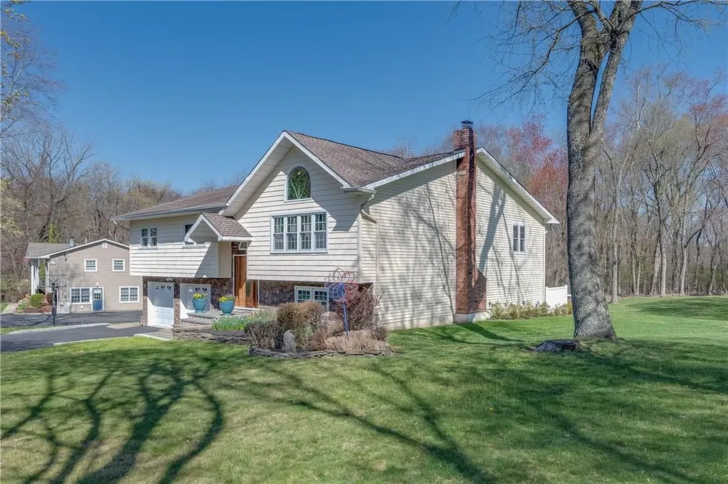 124 Sunset Road Blauvelt NY 10913