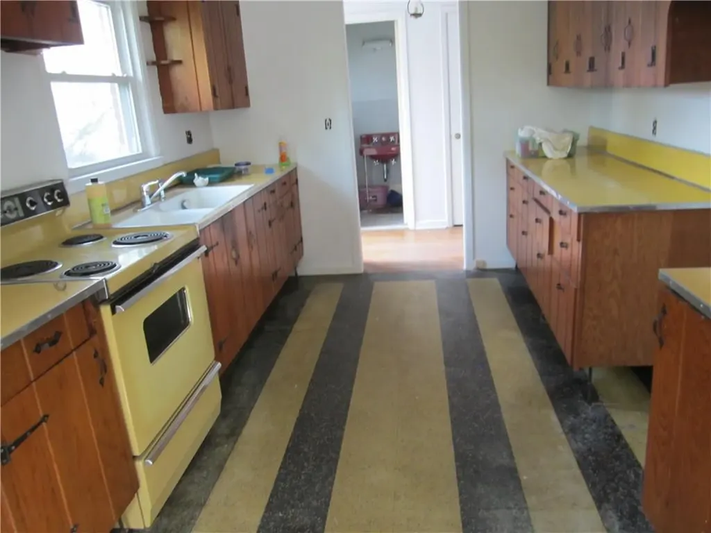 124 E Stevens Avenue Valhalla NY 10595