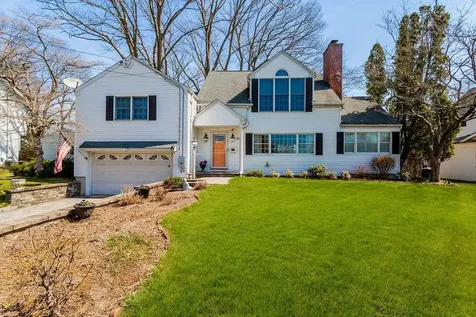 17 Watchtower Lane Old Greenwich CT 06870